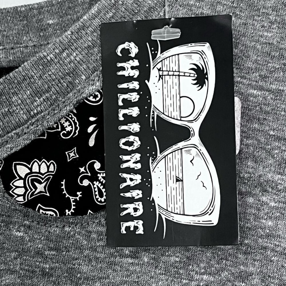 Chillionaire Women's Large Tailgating Tshirt Heather Gray NWT from Buckle - Picture 11 of 12